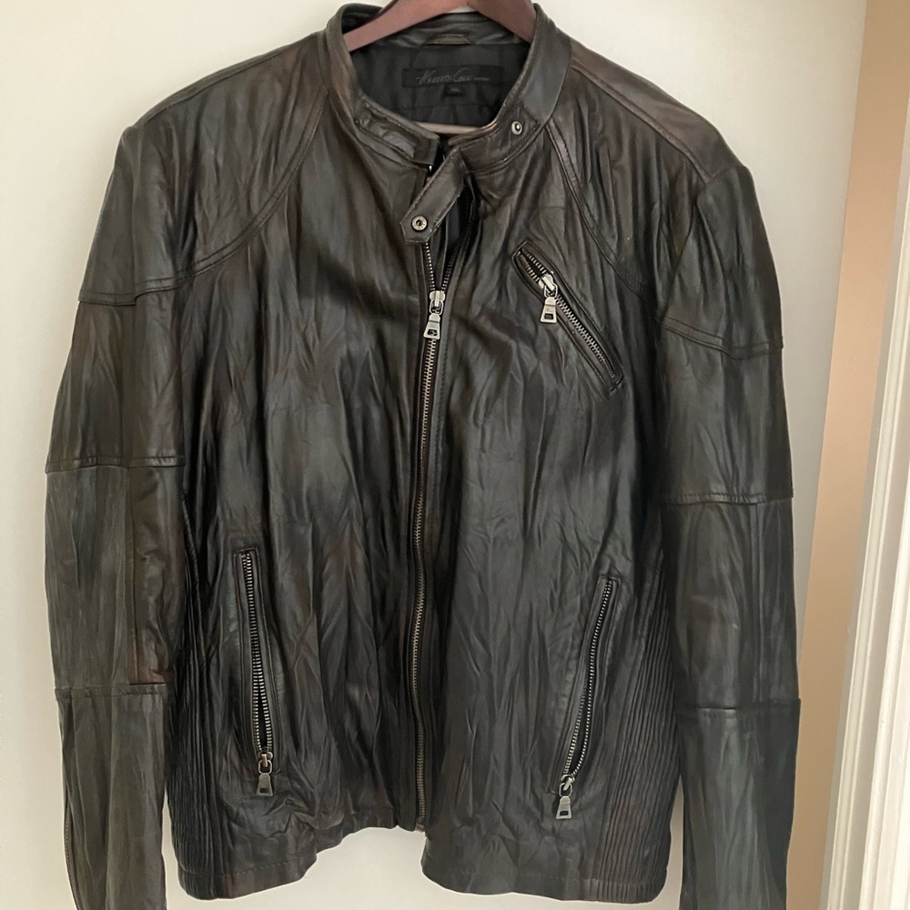 Vintage Kenneth Cole bomber leather jacket